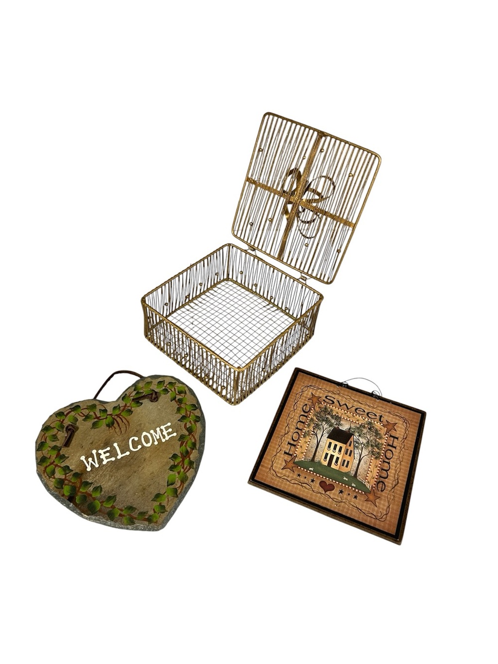 Decorative Gold Wire napkin holder with Welcome Heart and Sweet Home Plaque
